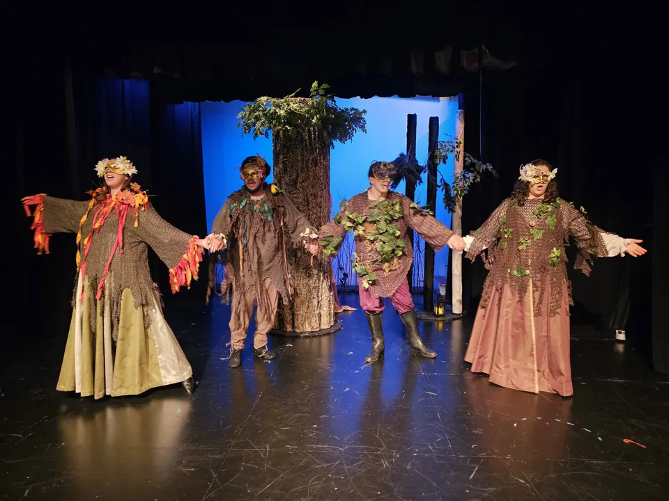 The Merry Wives of Windsor by Otto Nicolai was produced by Pocket Opera in San Francisco, where Leora covered Mrs. Page and played the Bar Maiden/Alto Chorus Soloist