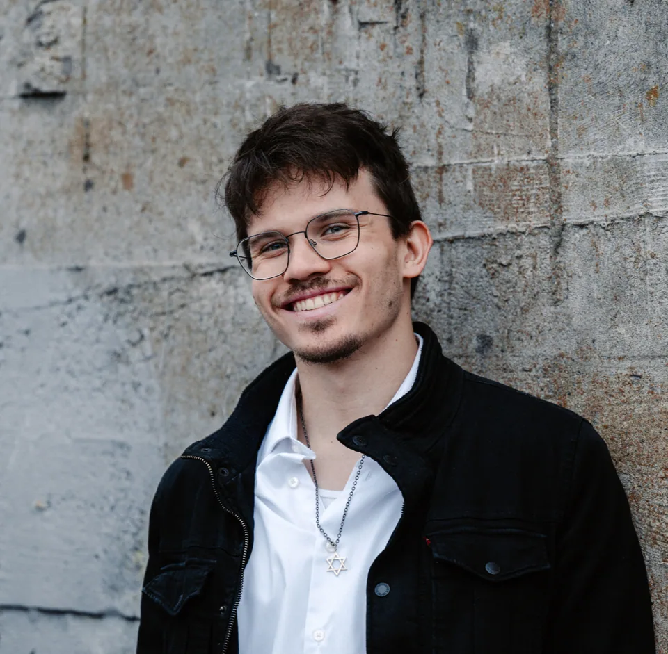 Alexander Malinas, composer and multi-instrumentalist
